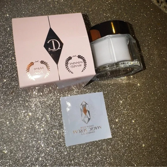 Charlotte Tilbury Magic Cream Anti-Aging Moisturizer 50mL - Picture 2 of 11